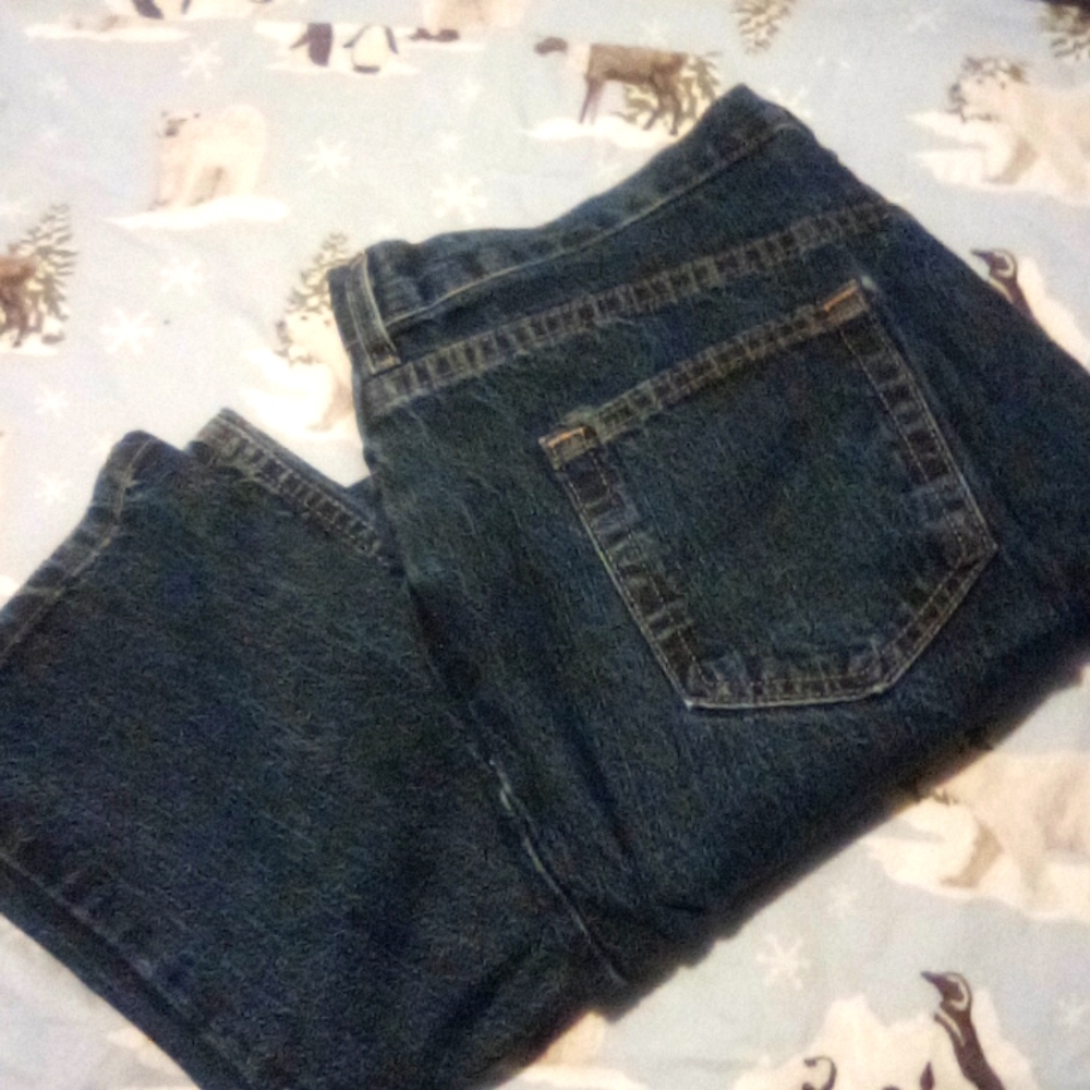 Faded Glory Classic Fit Size 15 Average, Great Shape and haven't been worn much.